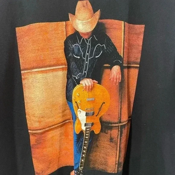 Dwight Yoakam Tour  Concert T-Shirt - Picture 3 of 7